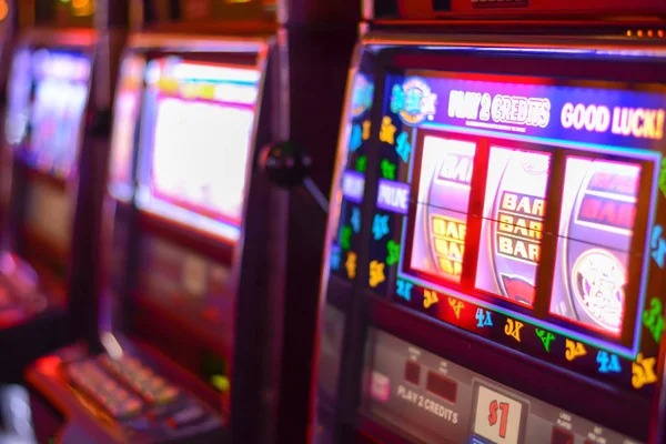 Live Microgaming blackjack table with multi-camera angles on zeus200 mobile app